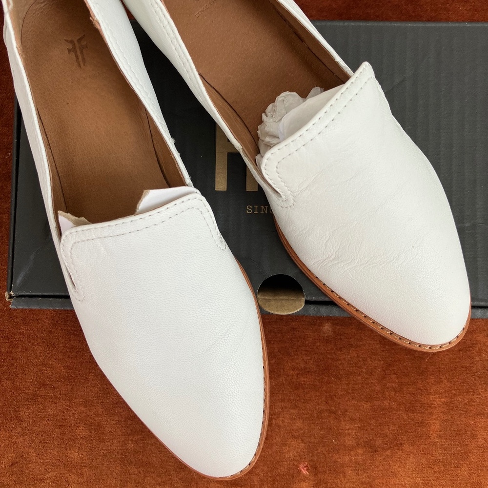 FRYE Grace Venetian shoes- like new